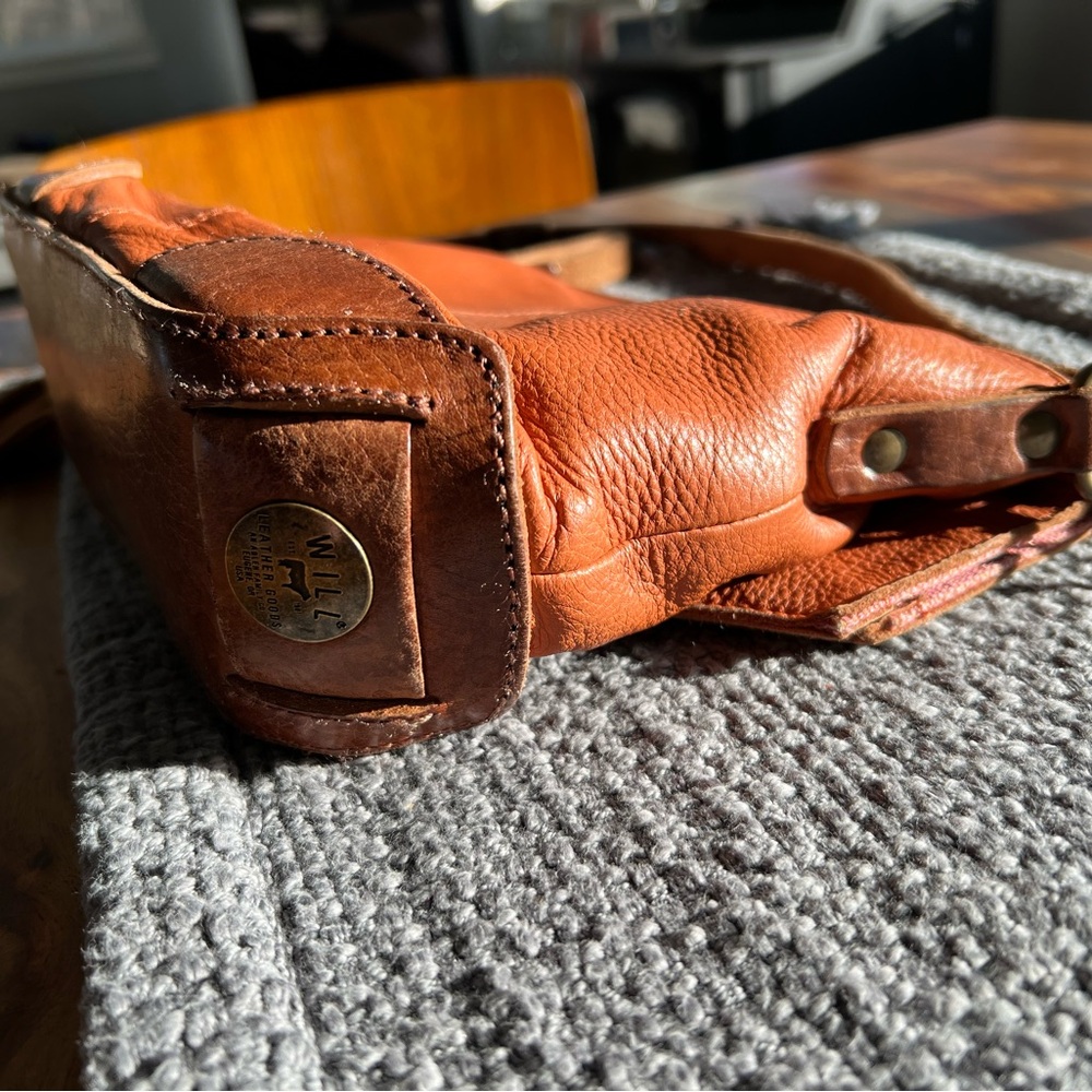 Will Leather Goods adorable crossbody with tassel! - Picture 8 of 11